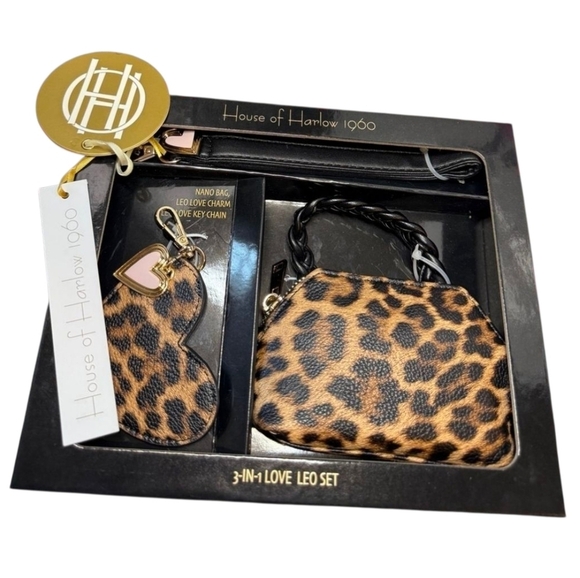 House of Harlow 1960 Accessories - NWT House of Harlow 1960 3-in-1 Love Leo Leopard Nano Bag Gift Set